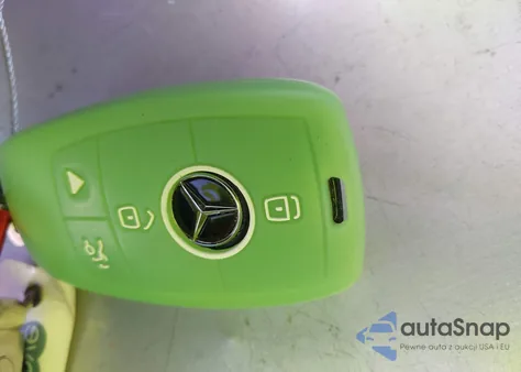 2018 Mercedes-Benz E 300 из США, поврежденный, VIN WDDZF4JB4JA304432